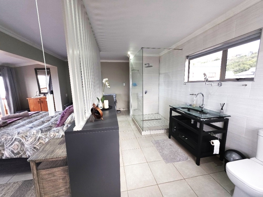 3 Bedroom Property for Sale in Dana Bay Western Cape